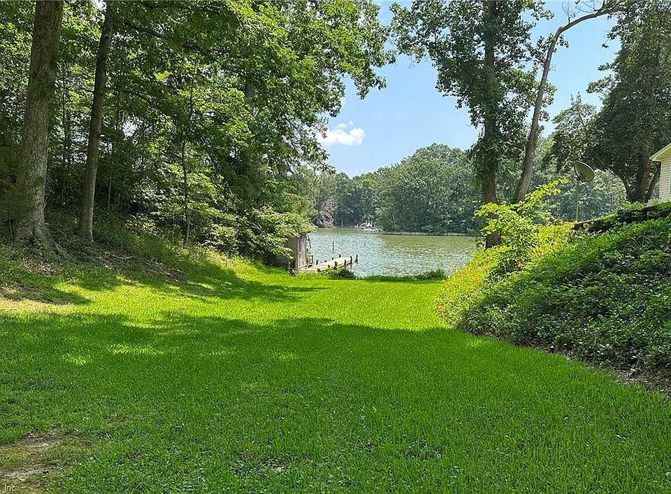 111 Hanamalea Ln, Topping, VA 23169 MLS 10494612 Zillow