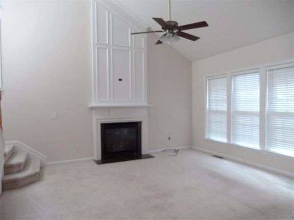 4th image of 658 Prada Ct