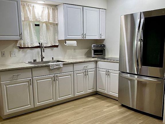 4th image of 5379 Dawn Ct
