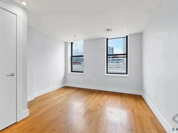 921 Broadway image 9 of 11