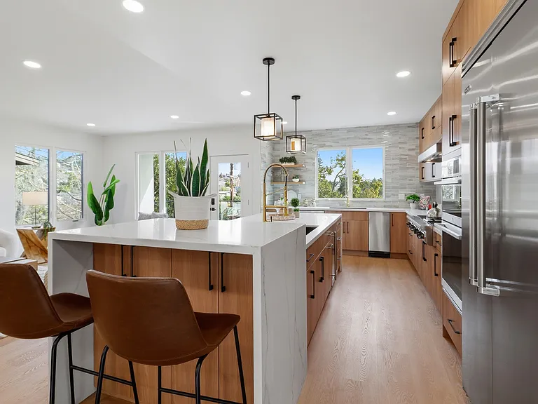 21 Cambridge Way — Photo 12