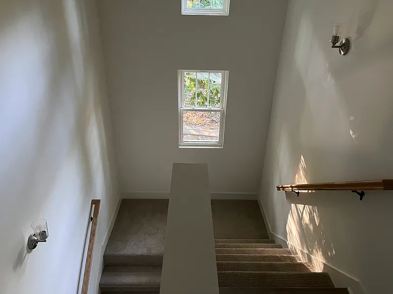 3349 Lakeside Pl — Photo 9