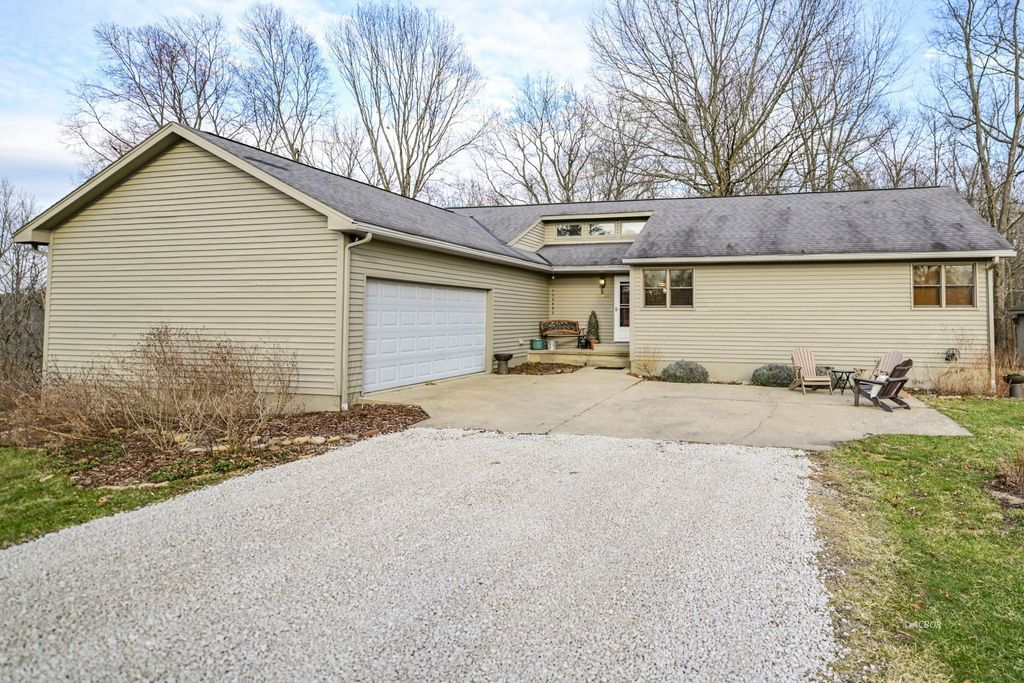 Real estate listing image