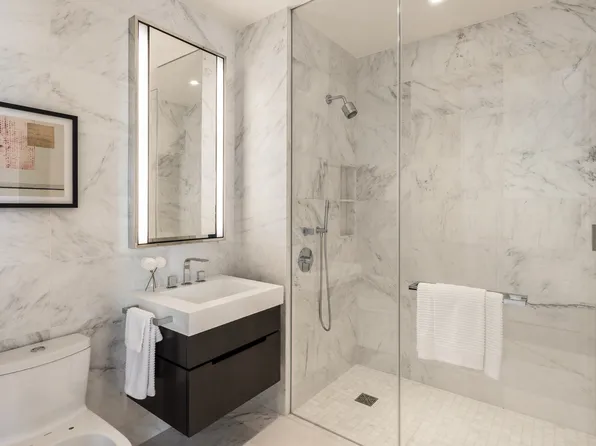 108 Leonard Street image 12 of 28