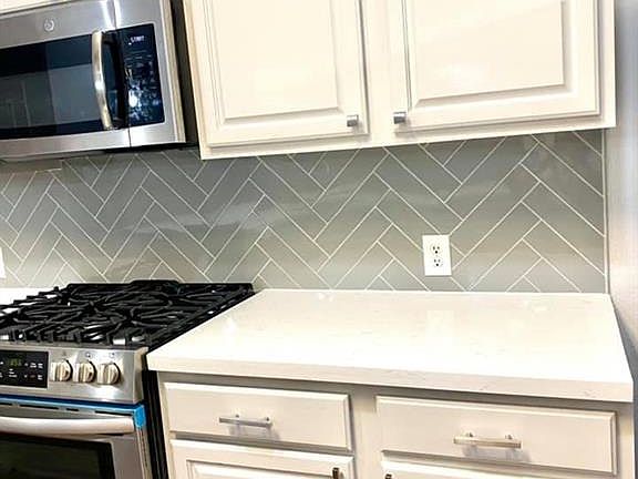 4th image of 2506 Sunfire Ln