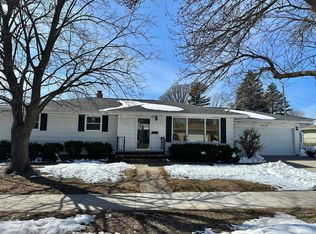 2419 N Appleton St, Appleton, WI 54911