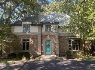 22 Country Club Pl, Belleville, IL 62223