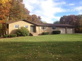 415 Division St, Shady Spring, WV 25918