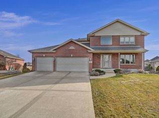 412 Krystal Ct, New Lenox, IL 60451