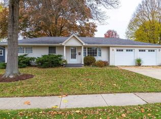 804 Spear Dr, Normal, IL 61761