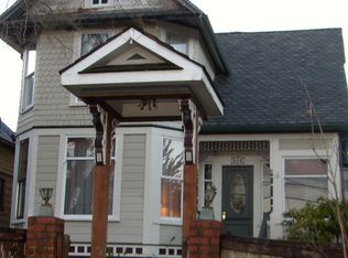 526 SW 11th St, Newport, OR 97365