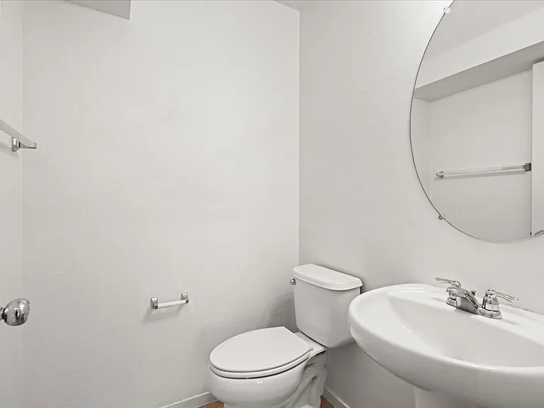 8640 Bella Sparkle Ave — Photo 11