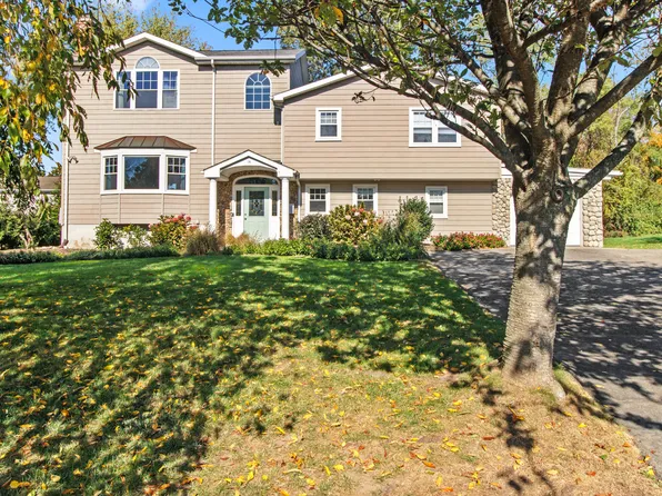 14 Dairy Farm Road, Norwalk, CT 06851