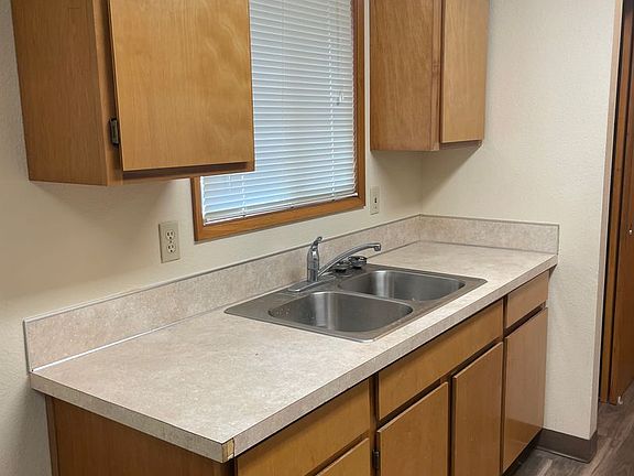 4th image of 2500 Main St #518336