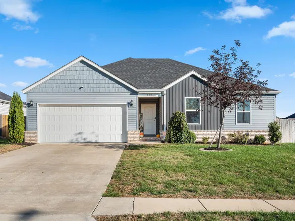 379 W Barcelona Street, Republic, MO 65738
