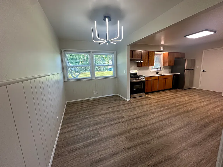 85 E Ballard Dr — Photo 8