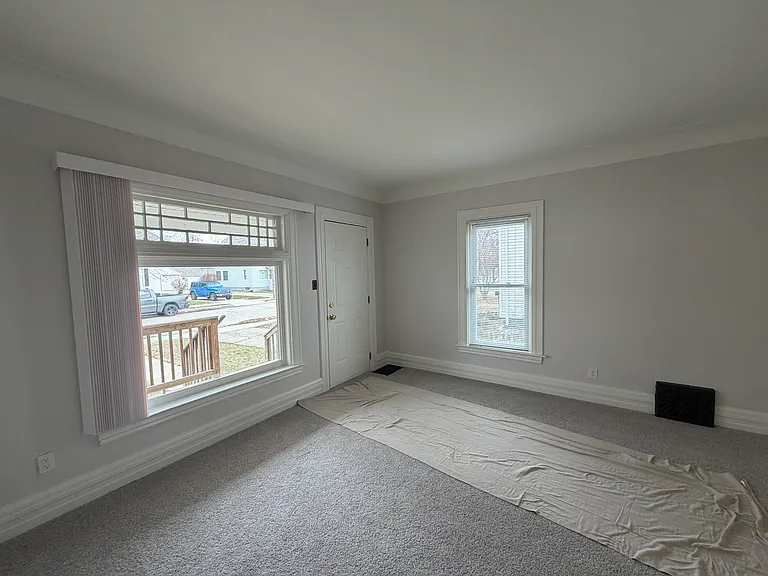 139 Gallup St — Photo 16