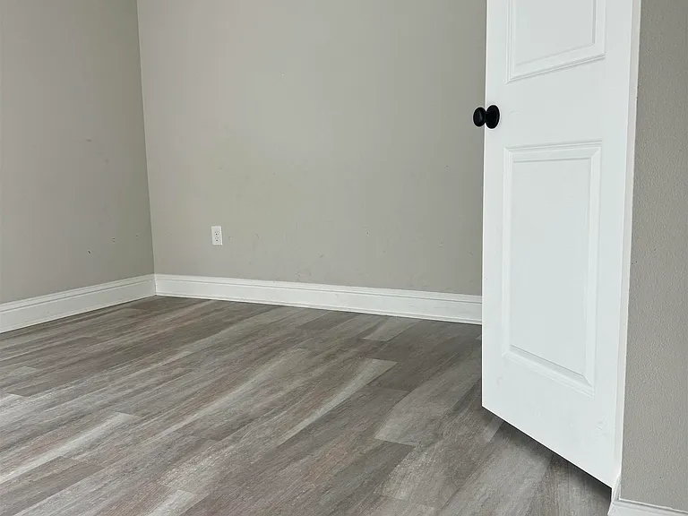 10004 Ole Millstead Ct — Photo 10