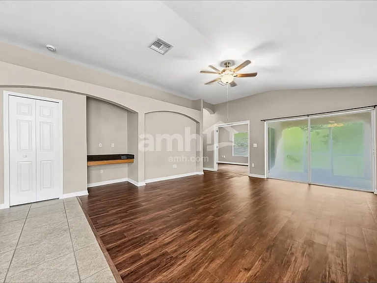 3213 Dunstable Dr — Photo 7