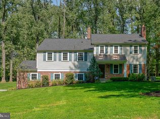 311 Oak Hill Ln, Newtown Square, PA 19073