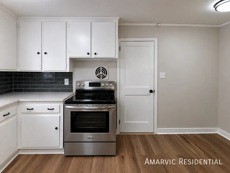 1 bed, $995 — Photo 3