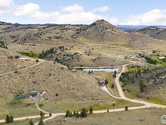 2nd image of 609 Eiger Rd