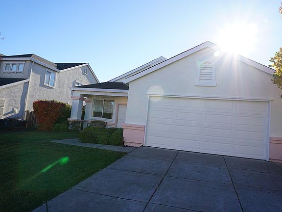 3rd image of 4326 Melody Ln
