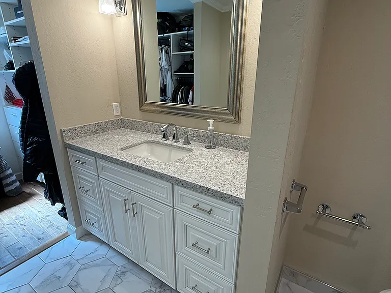 412 Sycamore Cir — Photo 11
