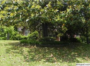 1800 Seneca Rd, Vestavia Hills, AL 35216