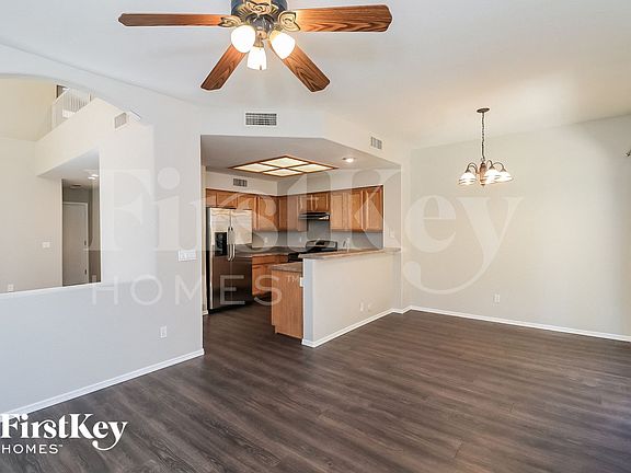 4th image of 1336 W Wahalla Ln