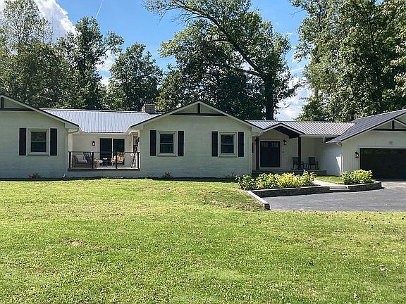 3rd image of 6545 Willowick Dr