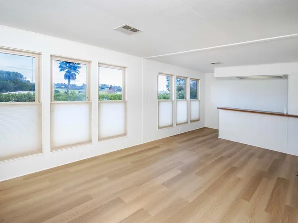 10 Fallen Leaf Drive, Novato, CA 94949