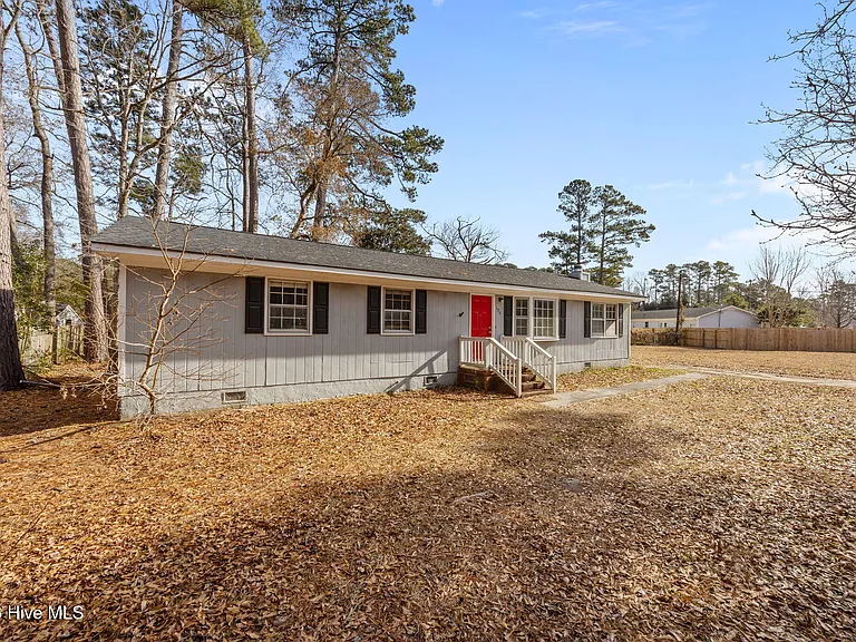 126 Woodland Dr — Photo 25