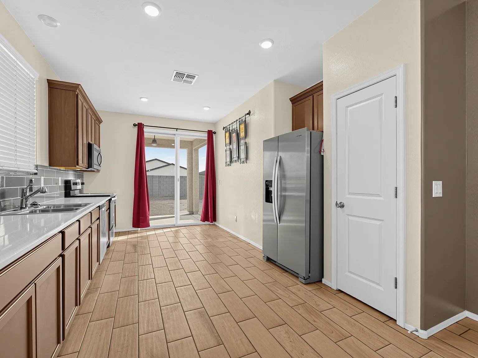 1623 West Pima Court - 1 — Photo 2