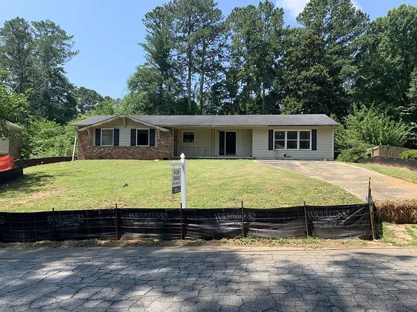 2327 Meadowvale Dr, Atlanta, GA 30345