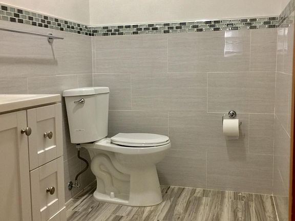 4th image of 50-25 207th St
