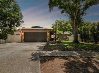 12839 Cumberland Dr, Largo, FL 33773