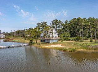 235 Dragon Fly Dr, White Stone, VA 22578