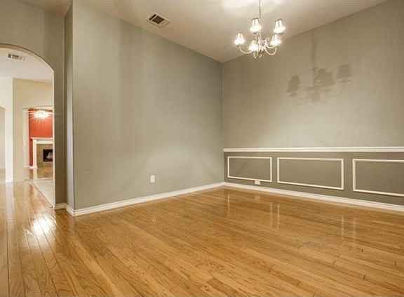 Formal Dining room or 2nd living