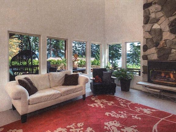 Living view to deck
