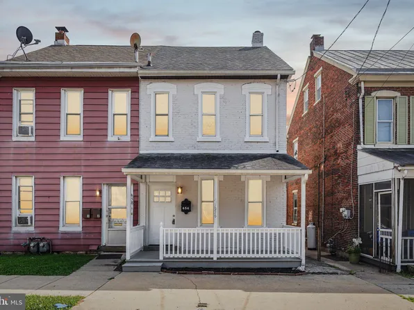 656 Walnut St, Pottstown, PA 19464