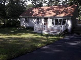 18 Arboretum Rd, Plymouth, MA 02360