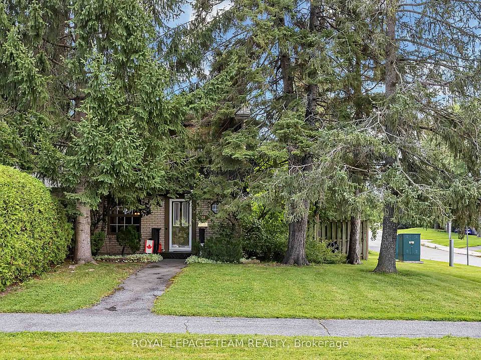 1st image of 28 Monterey Dr