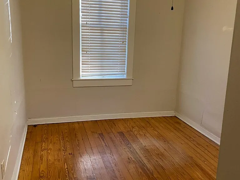 1267 Arlington Ave — Photo 7