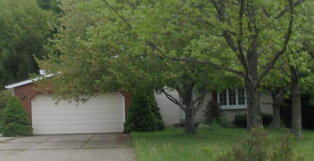 1st image of 1636 Hawthorn St