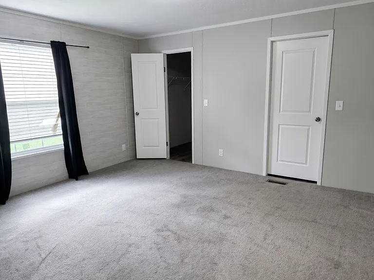 Northdale Estates — Photo 4