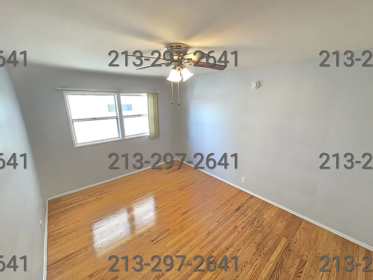 14355 Burbank Blvd #18 — Photo 13