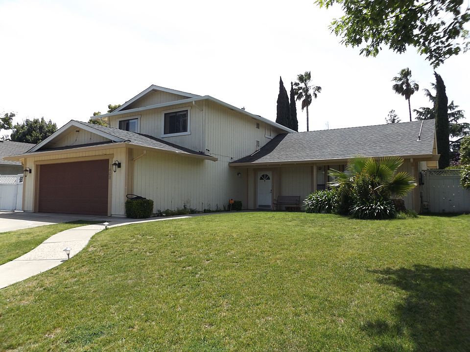 1st image of 1408 Chaparral Way