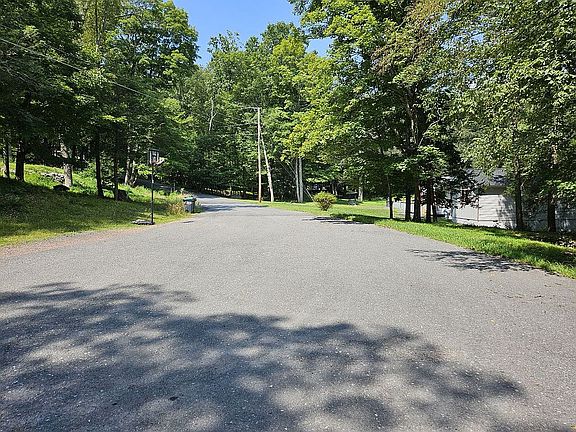 2nd image of 6529 Moschella Ct