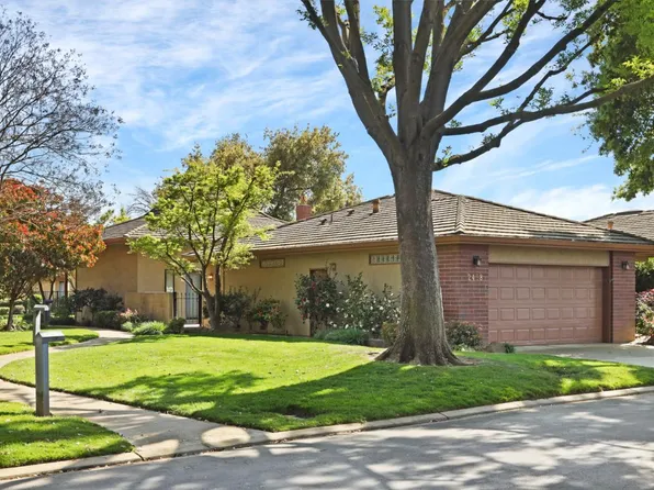 2458 Central Park Dr, Lodi, CA 95242